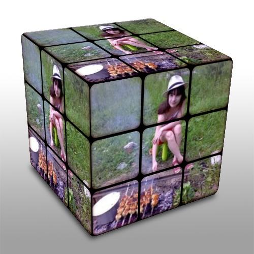 Я на кубике рубике.