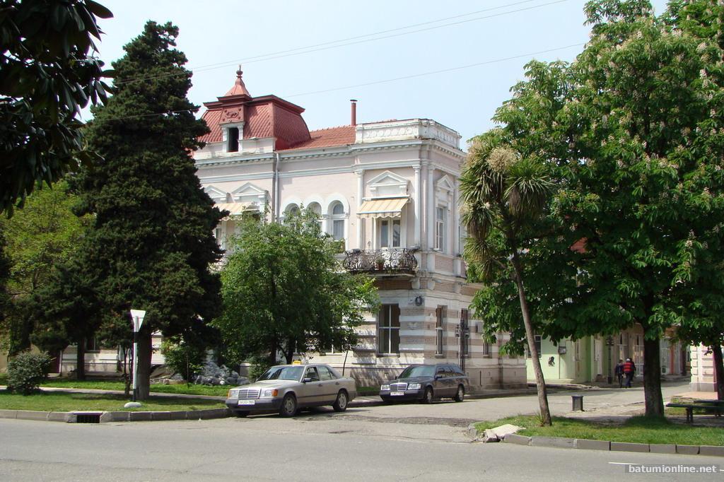 Улица Гогебашвили