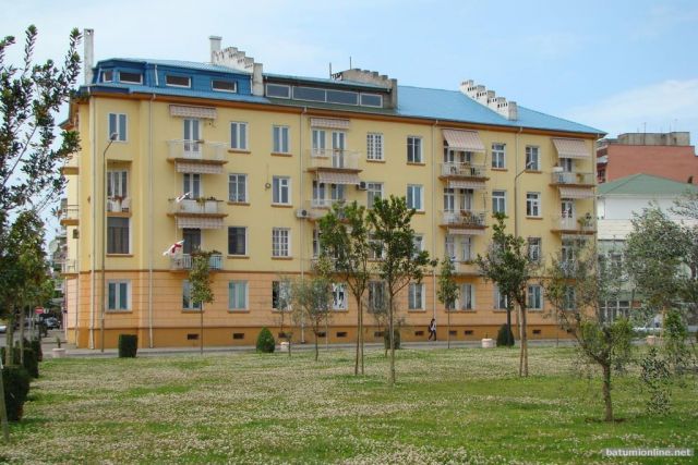 Дом, в котором жил А.Абашидзе