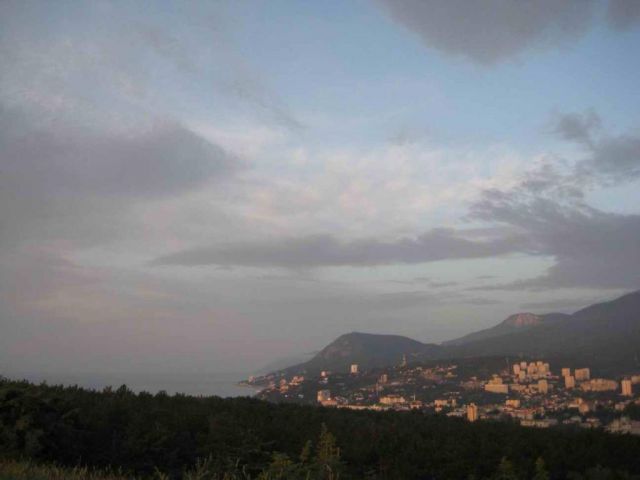 Алушта на рассвете