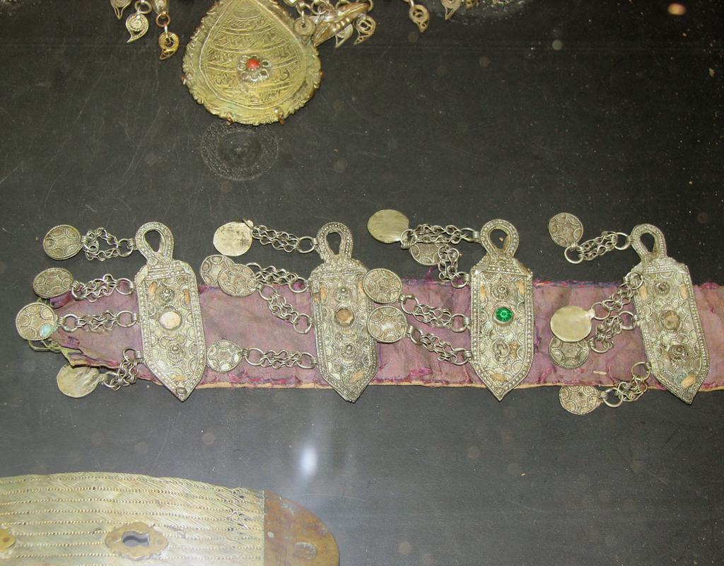 Старинное женское украшение из Мачахелы