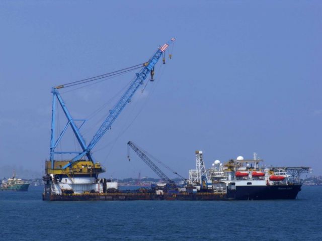 Плавучий кран