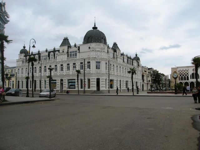 Ул.М.Абашидзе(б.Сталина)