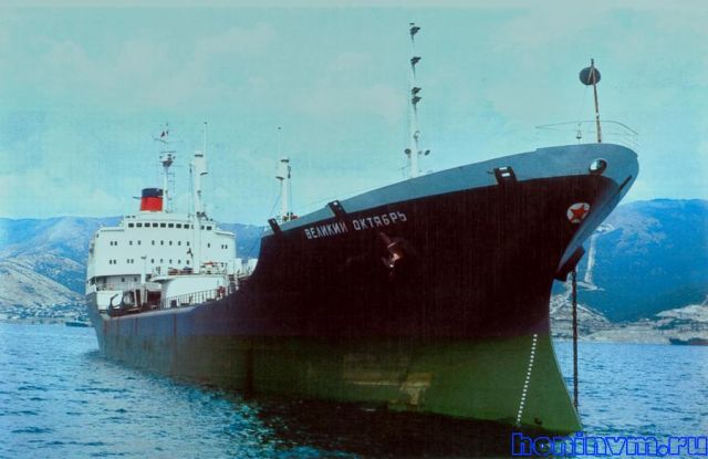 Танкер ГМП Великий Октябрь